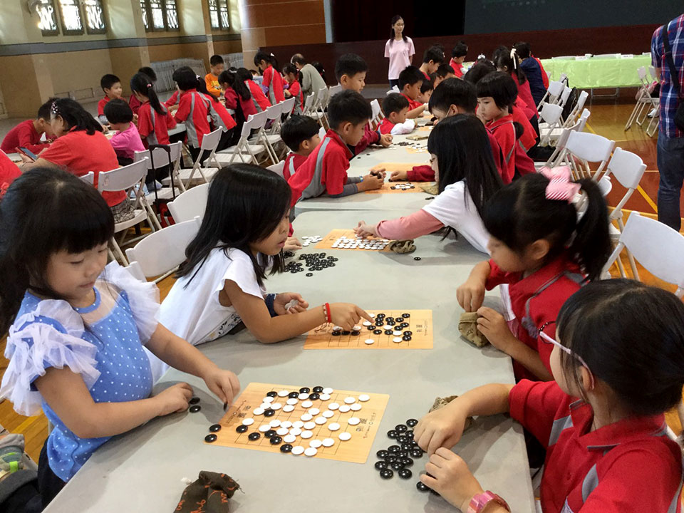台北で子供と高齢者の純碁入門イベント共催